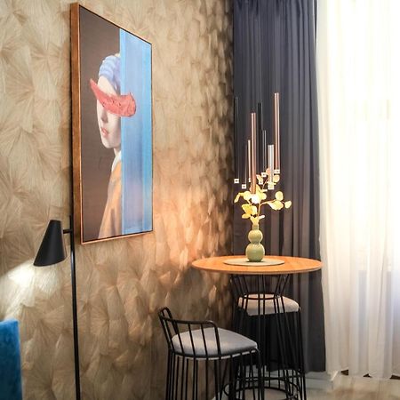 Hedone City Luxury Apartments With Free Parking Πούλα Εξωτερικό φωτογραφία