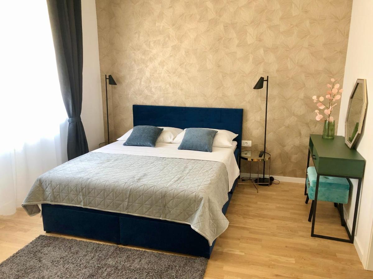 Hedone City Luxury Apartments With Free Parking Πούλα Εξωτερικό φωτογραφία