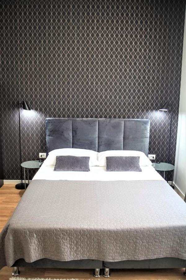 Hedone City Luxury Apartments With Free Parking Πούλα Εξωτερικό φωτογραφία